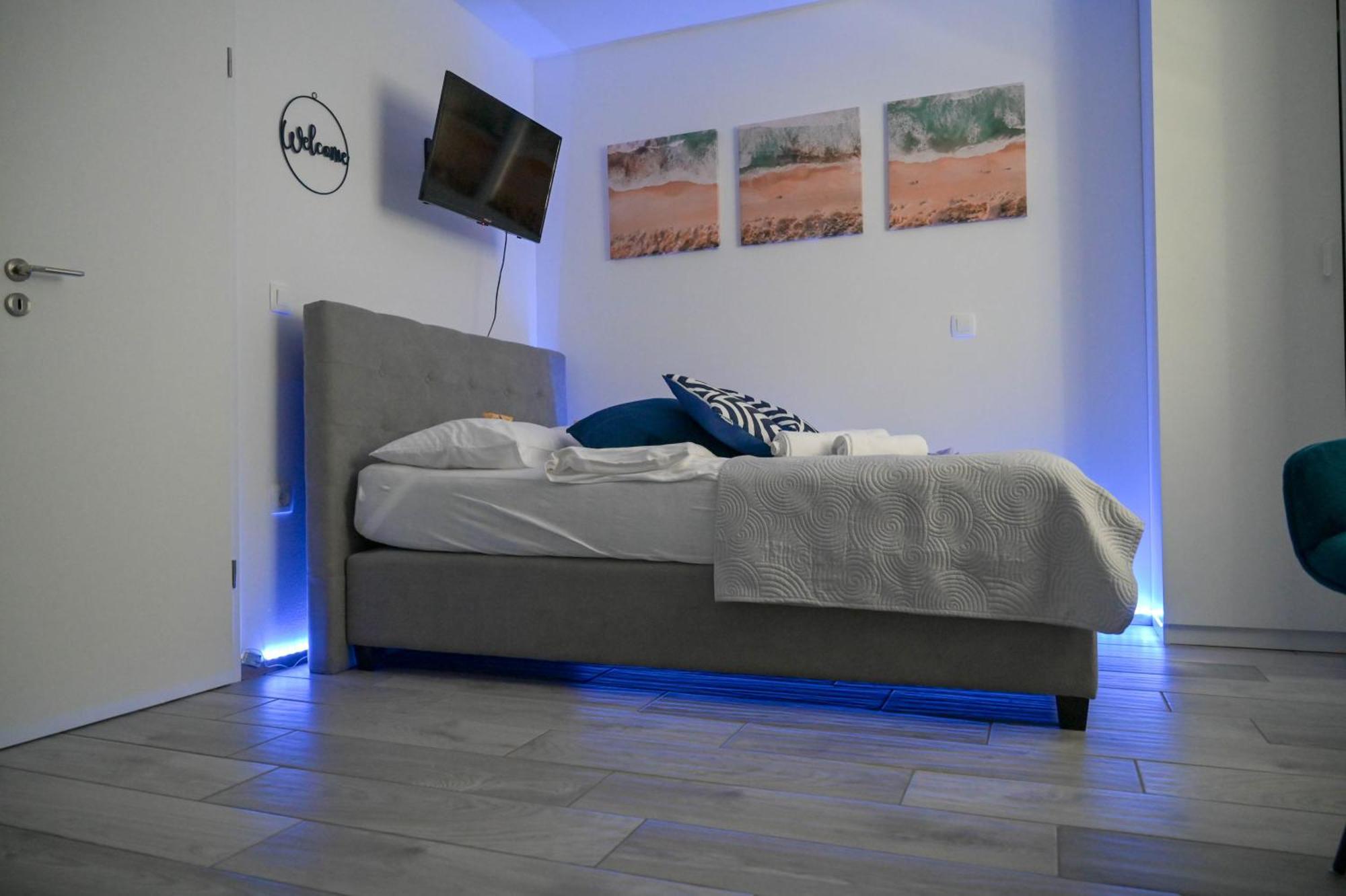 Blue Apartment With Free Parking Ljubljana Extérieur photo